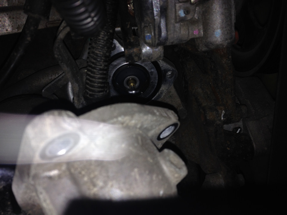 чуть ближе — Mitsubishi Pajero Sport (2G)