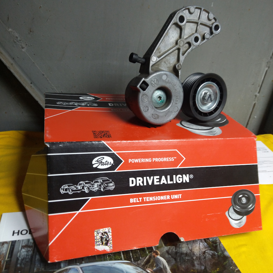 Натяжитель ремня. — Volkswagen Touareg (2G), 3,6 л, 2013 года | своими ...