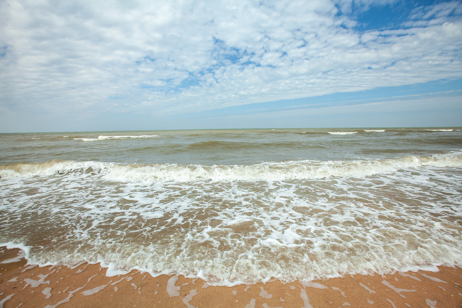 Пляж Кучугуры Азовское море