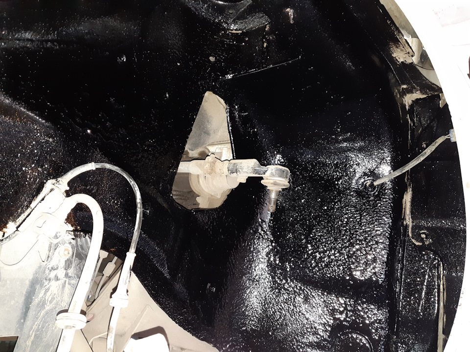 Замена антифриза с промывкой системы охлаждения. Расширительный бачок и ...