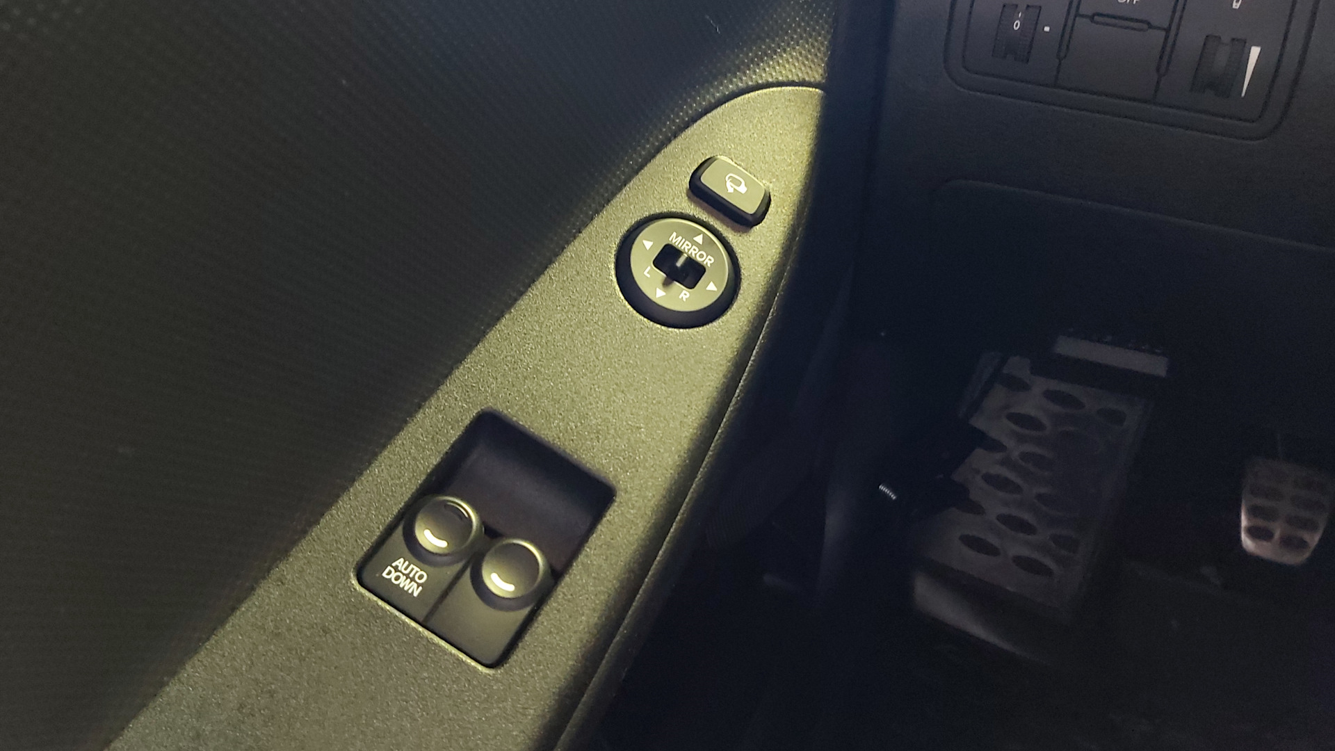 Купить Подогрев Зеркала Солярис