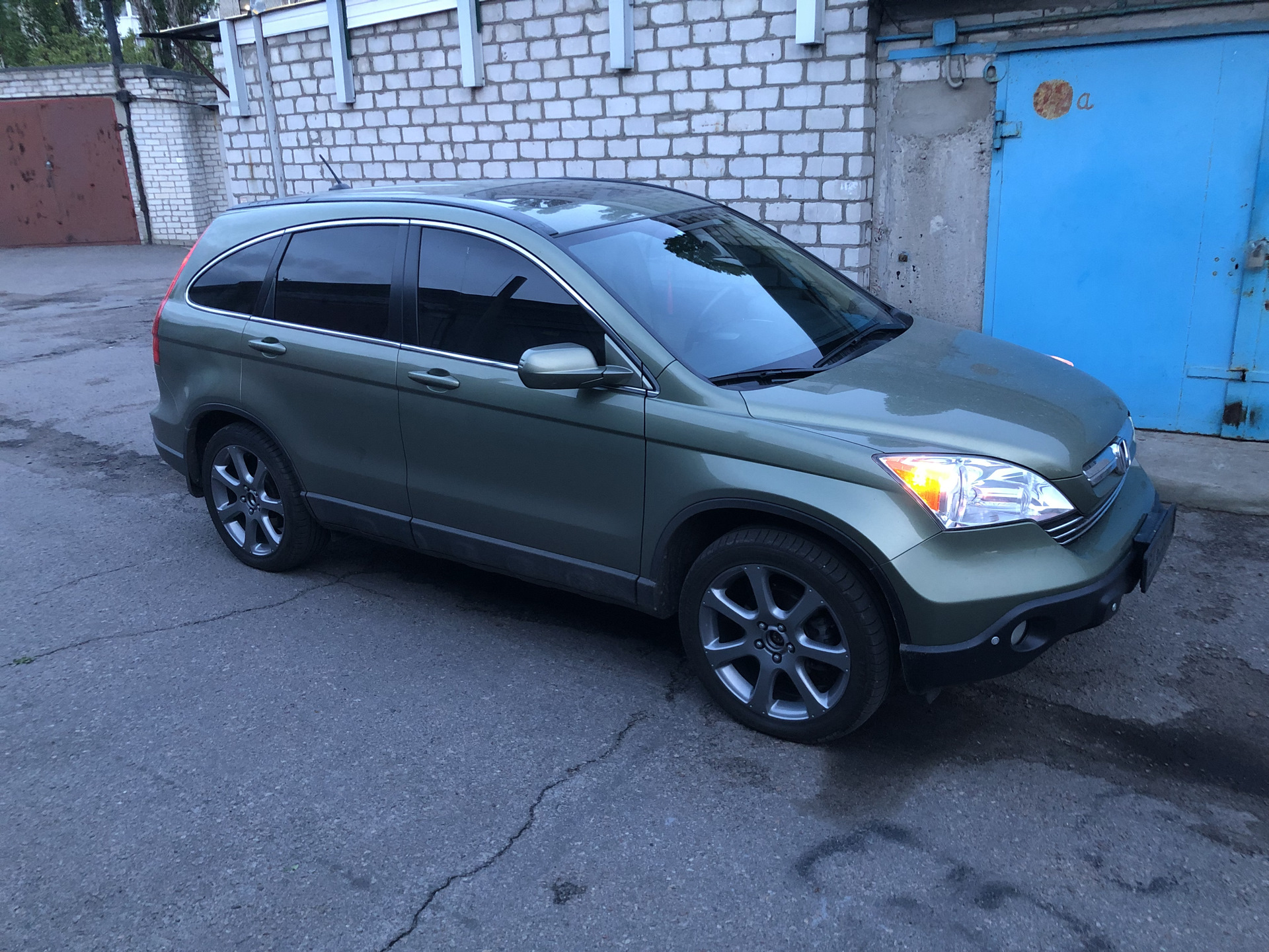 Honda CRV 2008 большие колеса