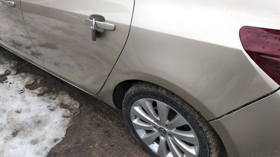 Потекла помпа — LADA Приора седан, 1,6 л., 2012 года | поломка | DRIVE2