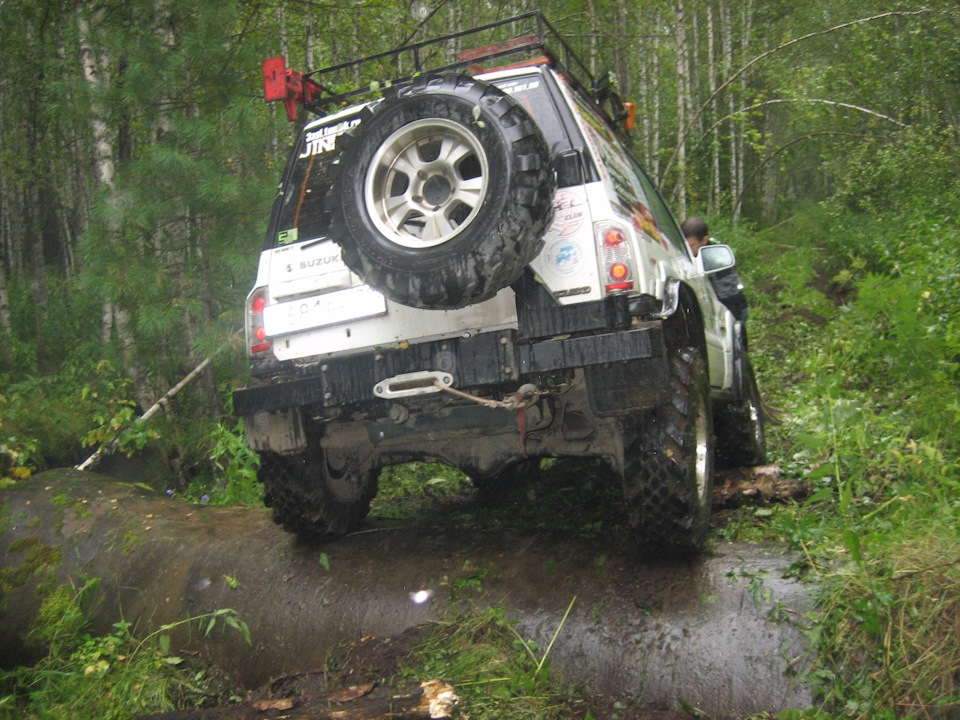 Дорожного просвета не хватило нам — Suzuki Escudo (1G)