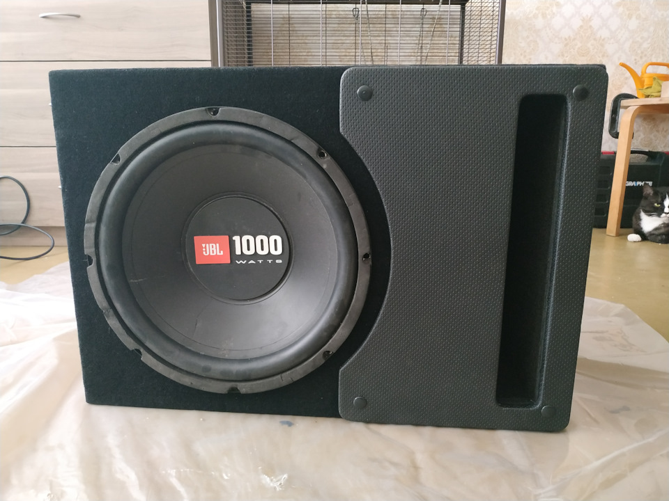 Jbl 1000. JBL 1000w. Саб JBL 1000w активный. Саб ДЖБЛ 1000. Саб JBL 1000w в коробе.