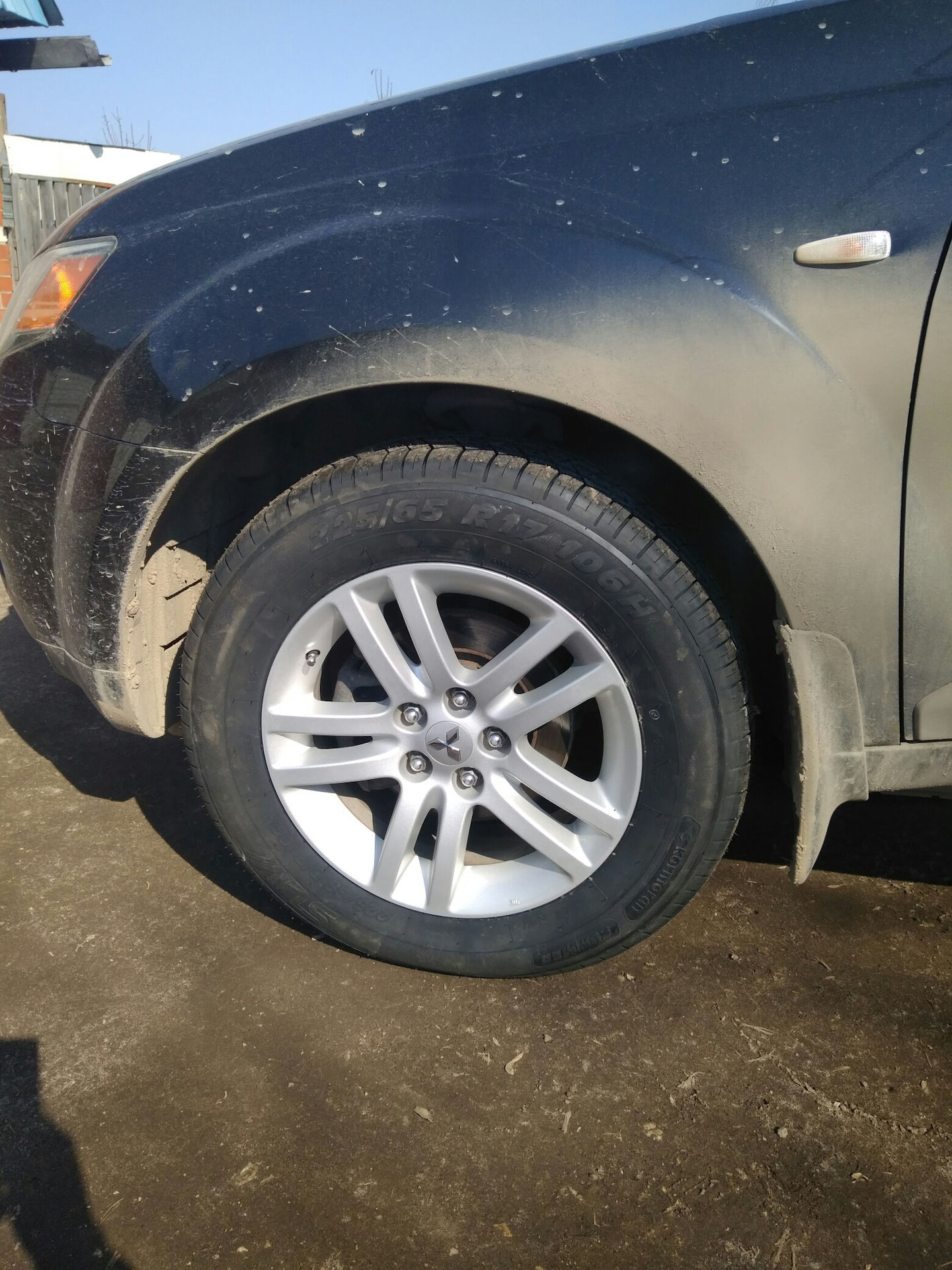 Смена сезона — Mitsubishi Outlander XL, 2,4 л, 2007 года | колёсные ...