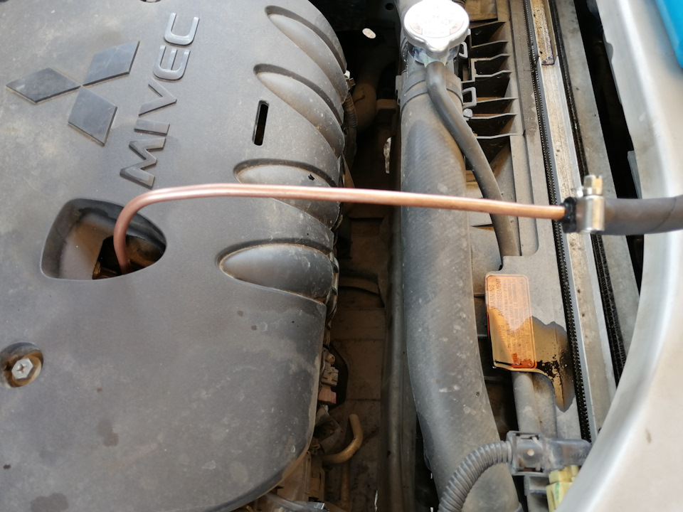 Фото в бортжурнале Mitsubishi Outlander XL