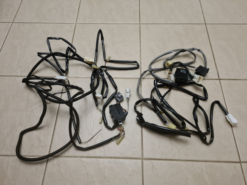 Блок управления габаритной антенной — Toyota Camry Gracia, 2,2 л., 2000 ...