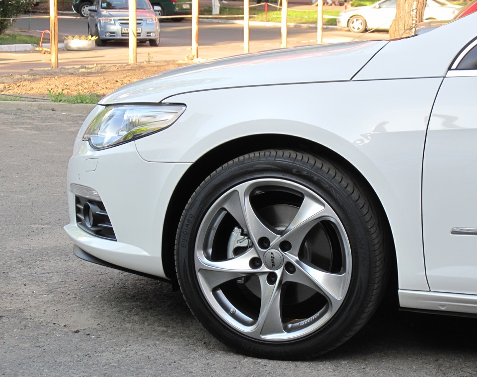 Спойлер переднего бампера — Volkswagen Passat CC, 1,8 л, 2011 года ...