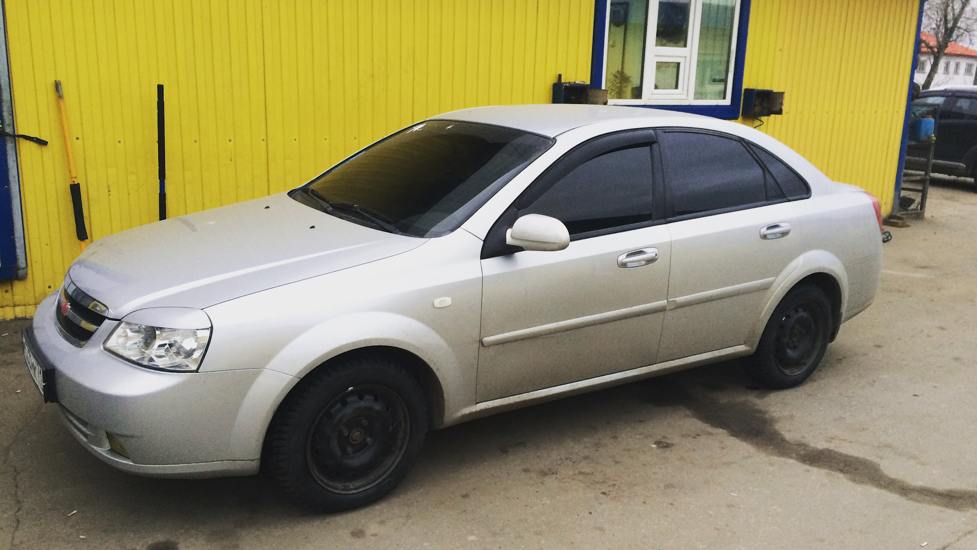 Chevrolet Lacetti седан опер