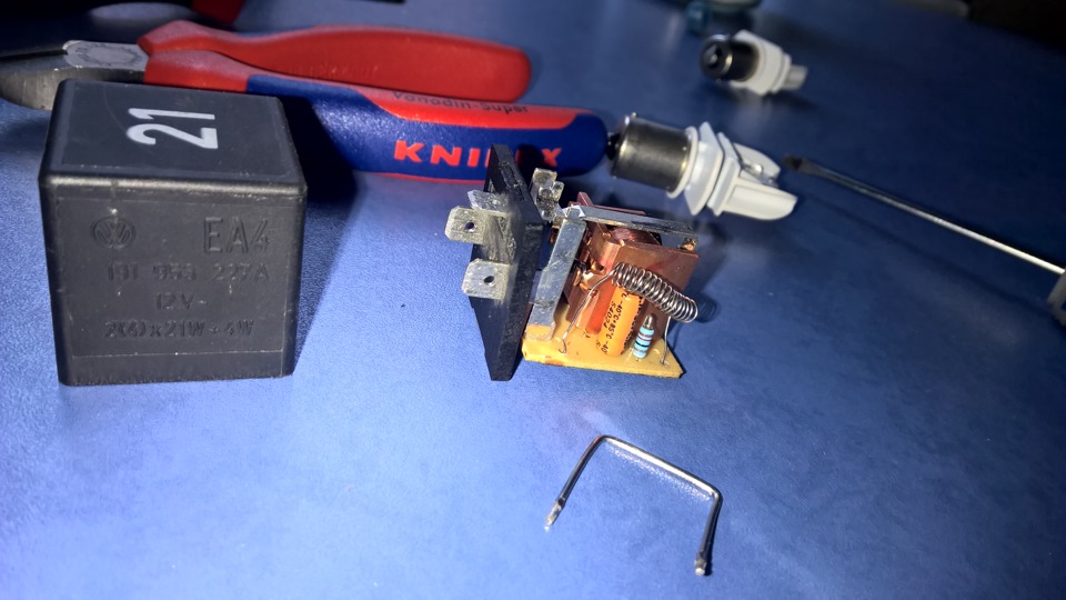 Фото в бортжурнале Audi 100 (C4)