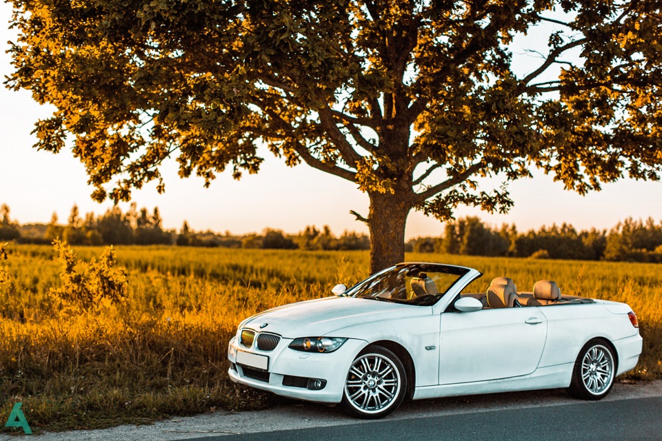 Кабриолет еду домой. BMW 325 e93 Cabrio. BMW e93 белый. BMW 325 кабриолет белый. BMW 325 белая.