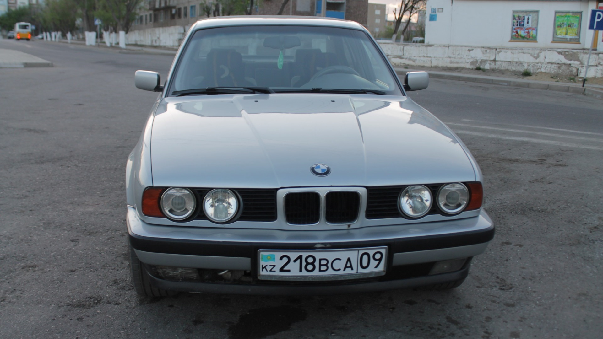 BMW 5 series (E34) 2.5 бензиновый 1993 | 2.5 хочет мешалку.. на DRIVE2