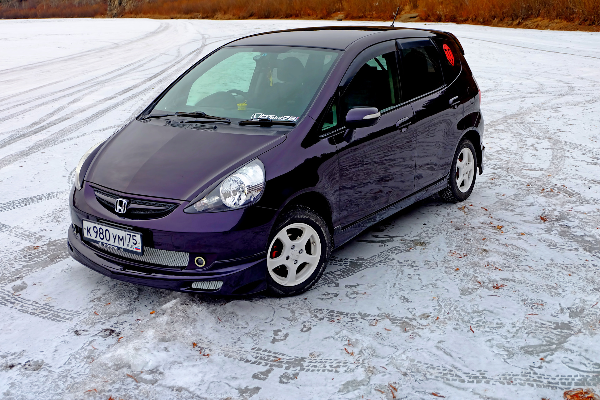 Купить фит дром. Honda Fit gd1. Honda Fit gd1 RS. Хонда фит 1.3. Honda Fit 2005.