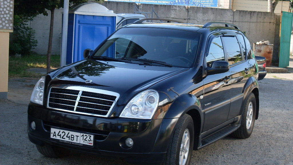 Ssangyong rexton 2008 года