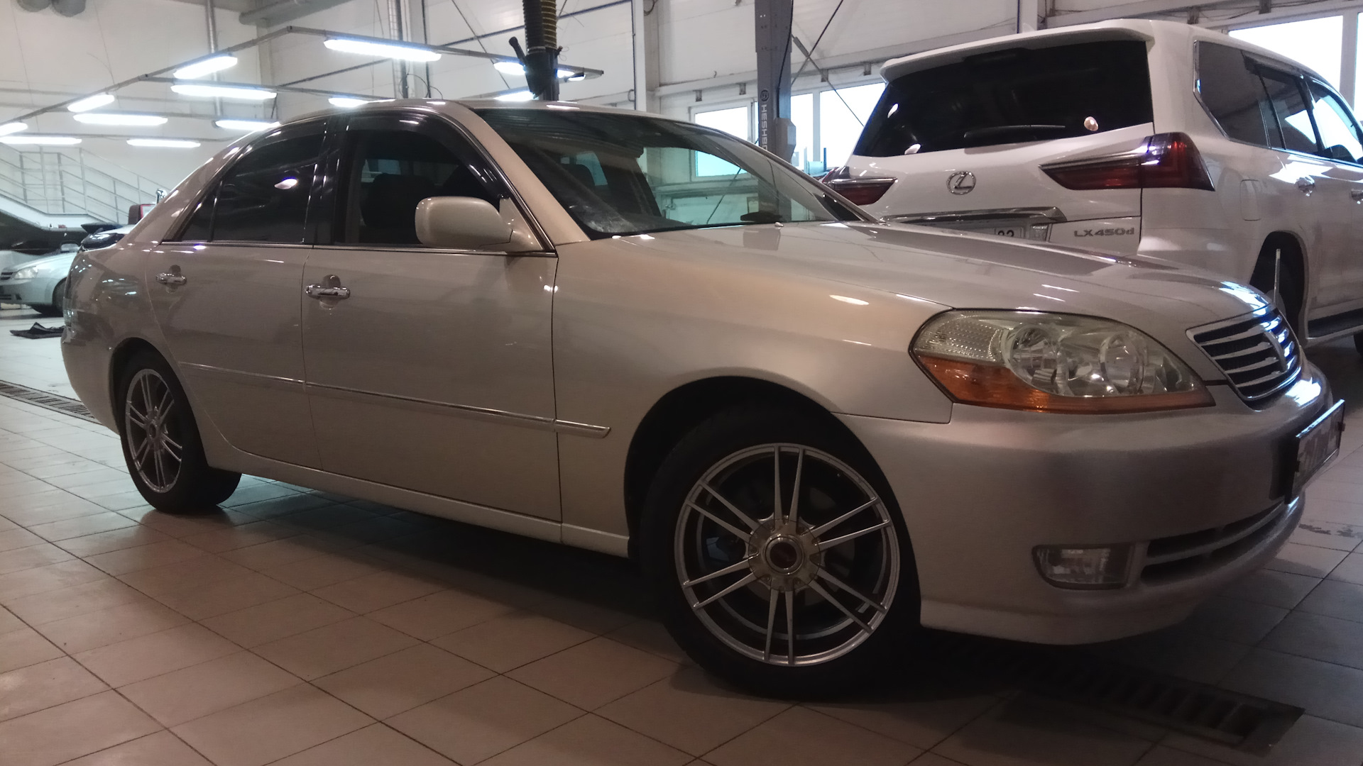 Toyota Mark II (110) 2.0 бензиновый 2004 | Пенсионерская гонка на DRIVE2