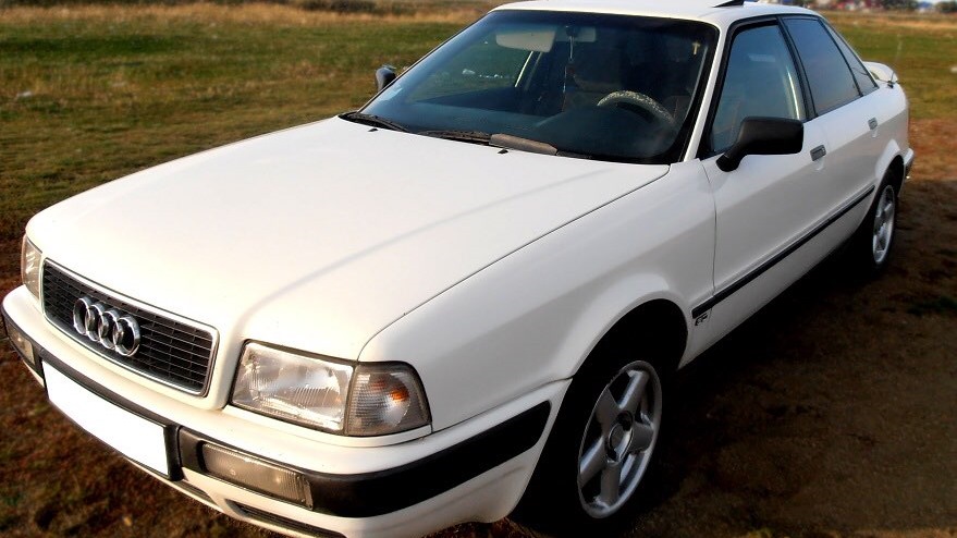 Купить ауди 80 б4 в беларуси. Ауди 80 белая. Ауди 80 б4 белая. Ауди 80 б4 2.0. Audi 80 b4 2.0 1994.