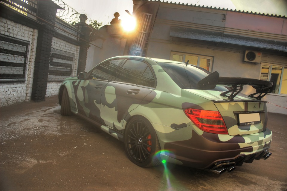 Mercedes Benz c63 AMG w204 камуфляж