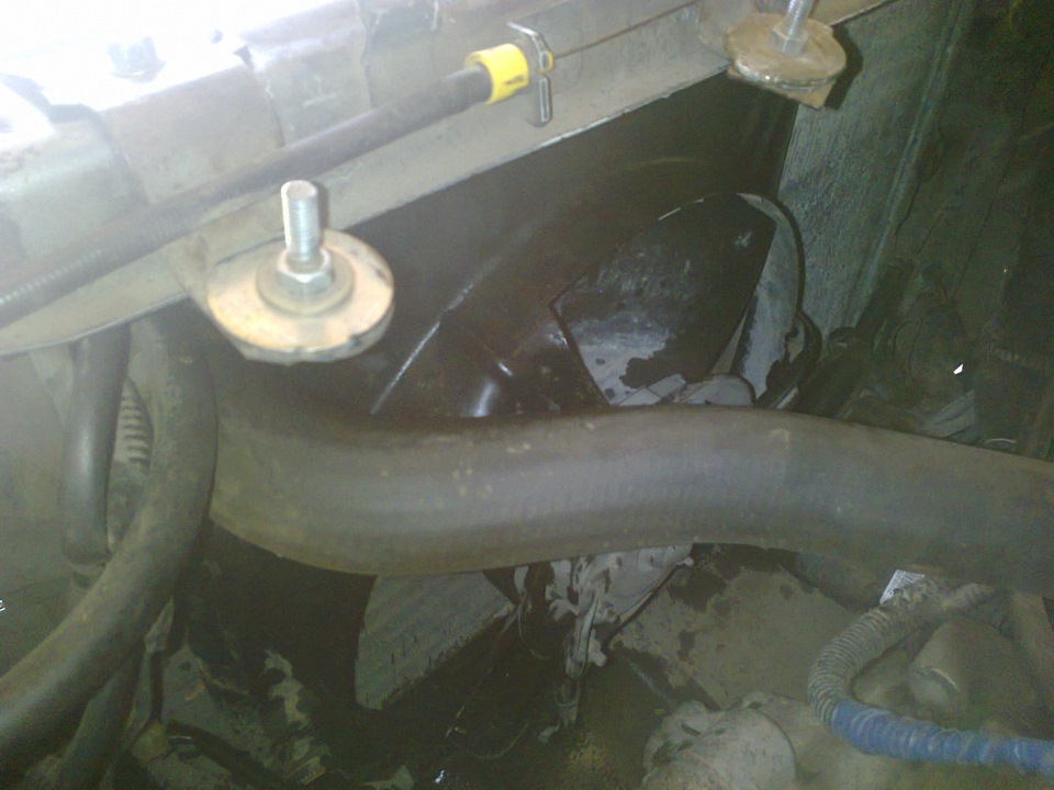 №158.Замена тосола и патрубка. — Lada 2115, 1,5 л, 2005 года | своими ...