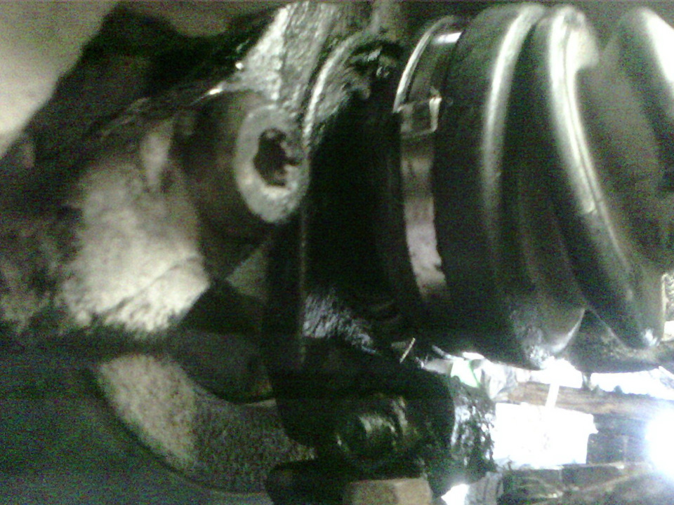 Замена хомута пыльника шруса — Peugeot Partner, 1,4 л, 2007 года ...