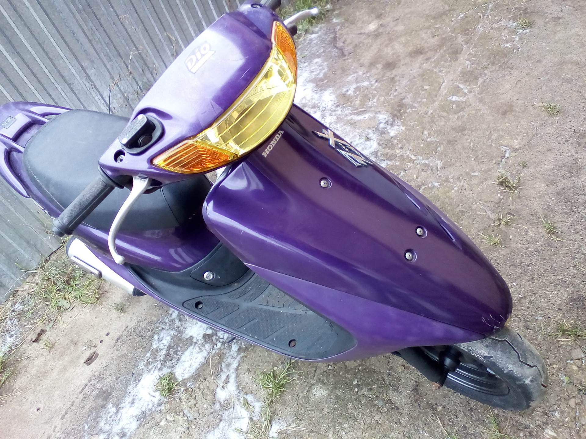 Honda Dio 28zx сине фиолетовый