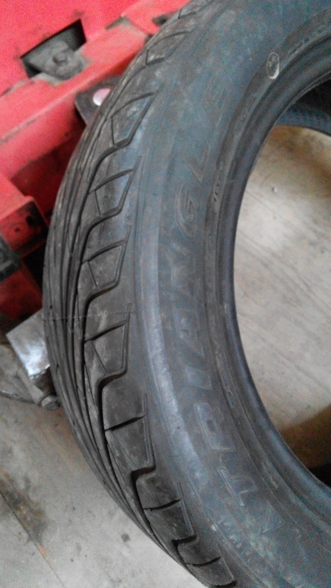 Бюджетные калоши ))) — Nissan Maxima VI (A34), 3,5 л, 2004 года | шины ...