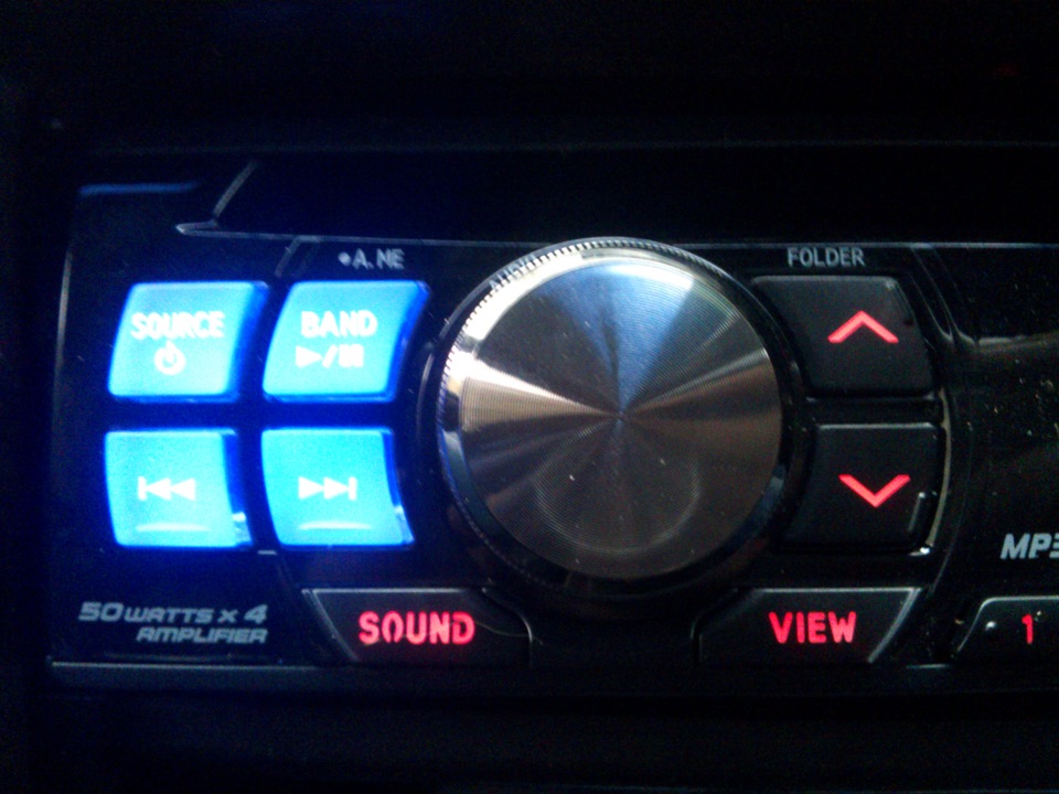 5 / Alpine CDE-110UB — Toyota Mark II (90), 2 л, 1993 года | автозвук ...