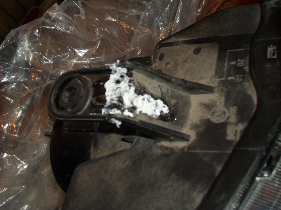 Отражатели линз — Nissan Almera II (N16), 1,8 л, 2006 года | своими ...