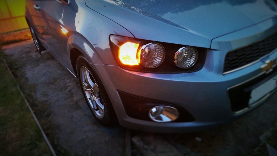 тонировка передних поворотников лаком — Chevrolet Aveo Sedan (2G), 1,6 ...