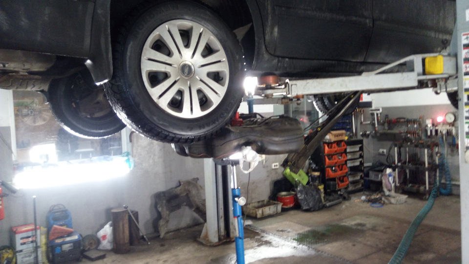 Фото в бортжурнале Ford Galaxy (Mk III)