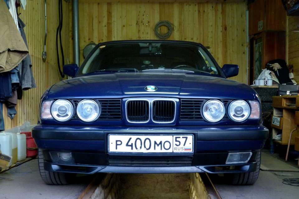 Бампер е34. БМВ е34 540. Бампер BMW e34 540. Бампер БМВ е34 540. БМВ е34 без бампера.