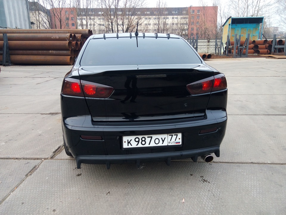 спойлер lancer 10