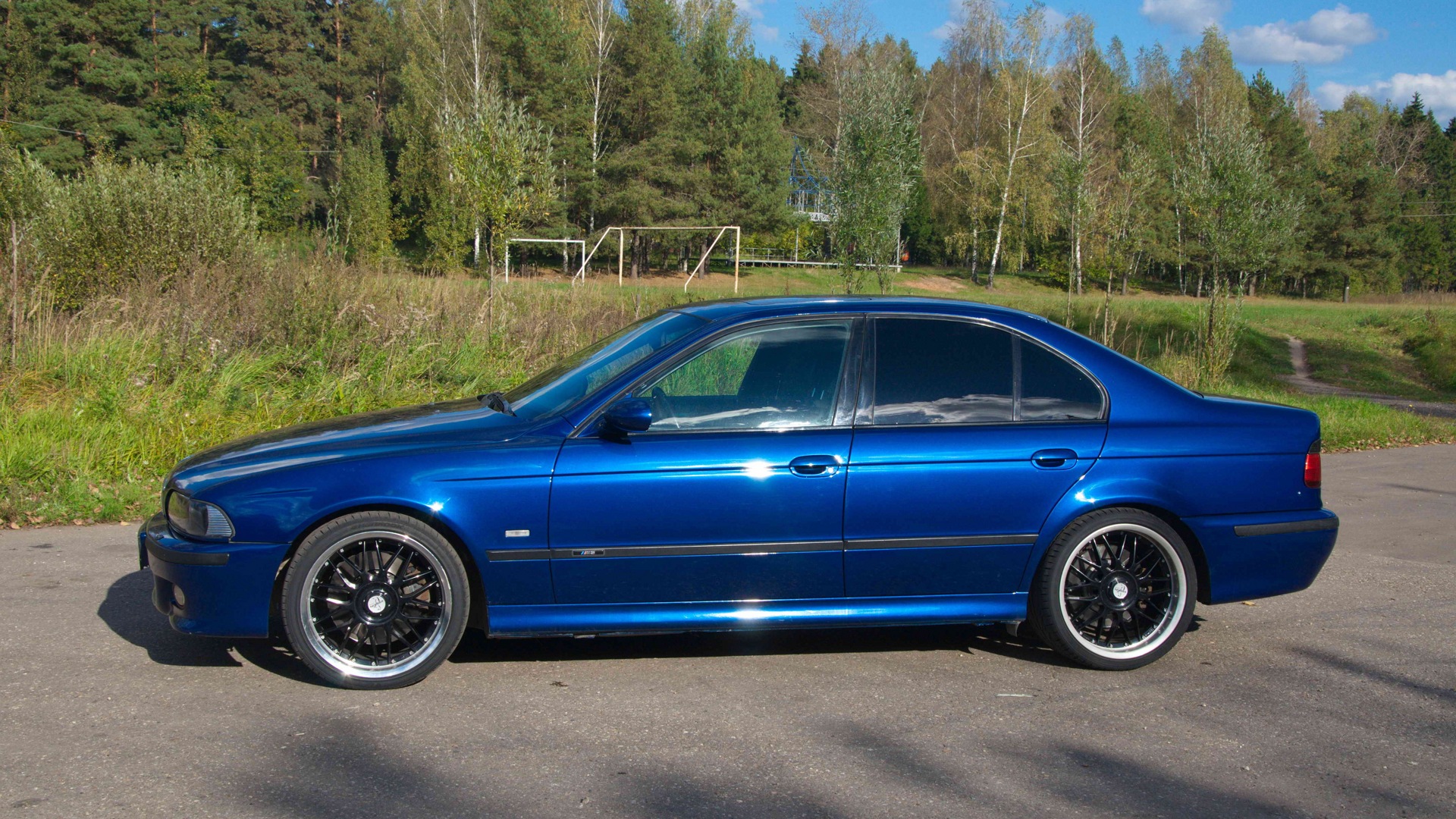 BMW M5 (E39) 5.0 бензиновый 1999 | 400 атмопони на DRIVE2