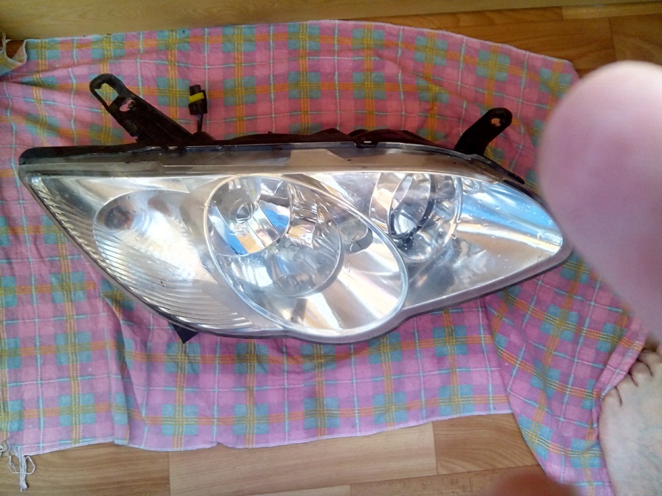 Линзованый ксенон 4300к. И полировка фар. — BYD F3, 1,5 л, 2009 года ...