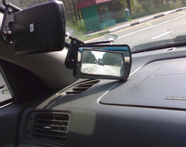 зеркало обгона на лобач))) — Toyota bB (NCP30), 1,5 л, 2003 года ...