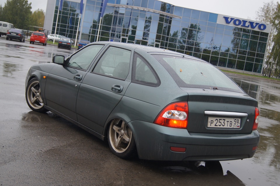 Priora Hatchback