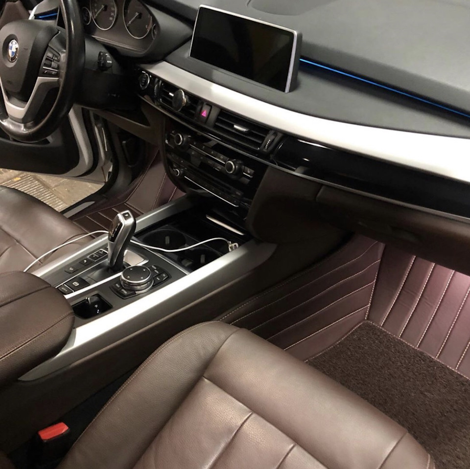 Новые коврики — BMW X5 (F15), 3 л, 2015 года | аксессуары | DRIVE2