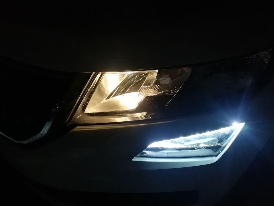 Запотели фары. Будем ждать — DRIVE2