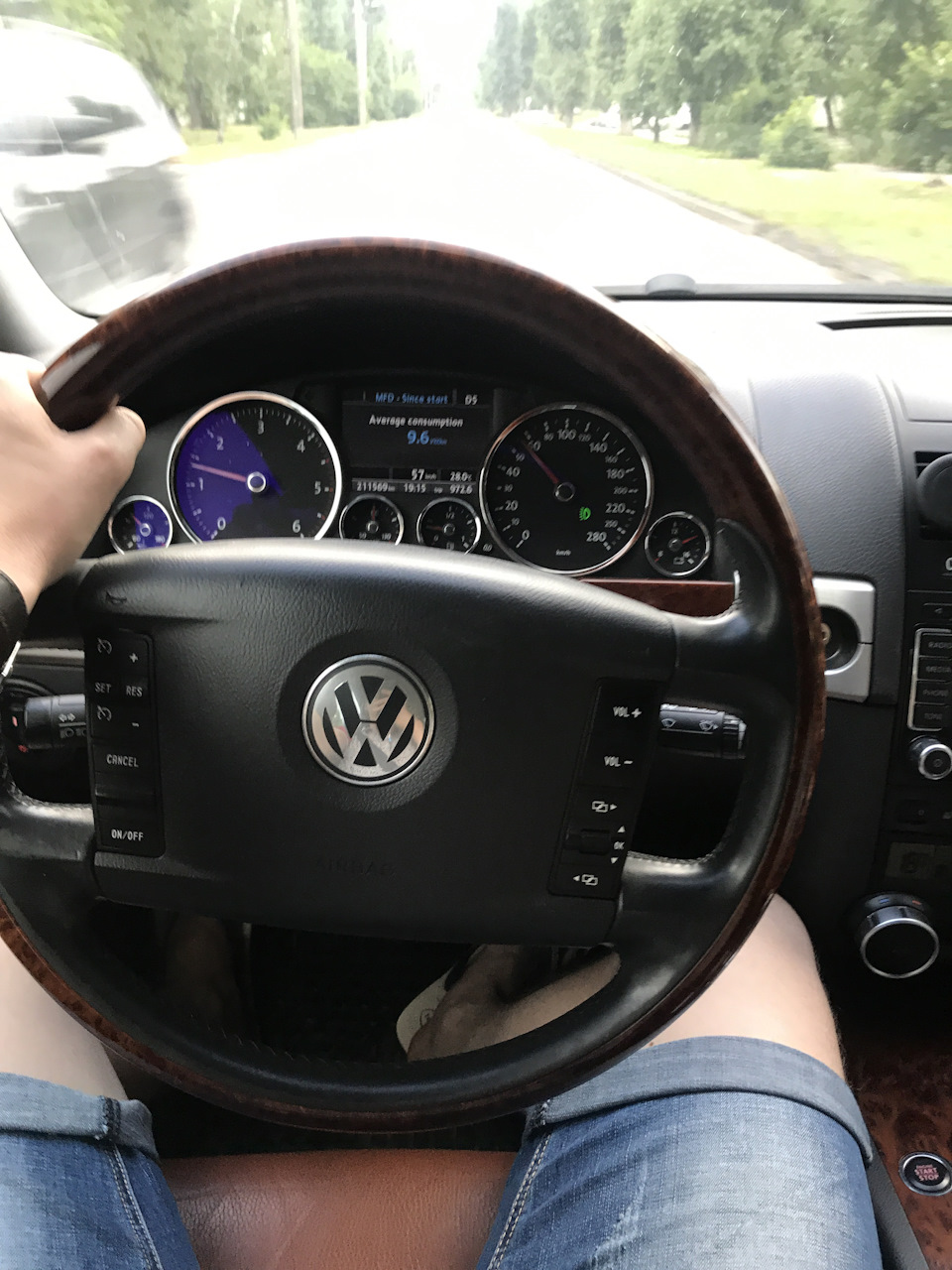 Фото в бортжурнале Volkswagen Touareg (1G)