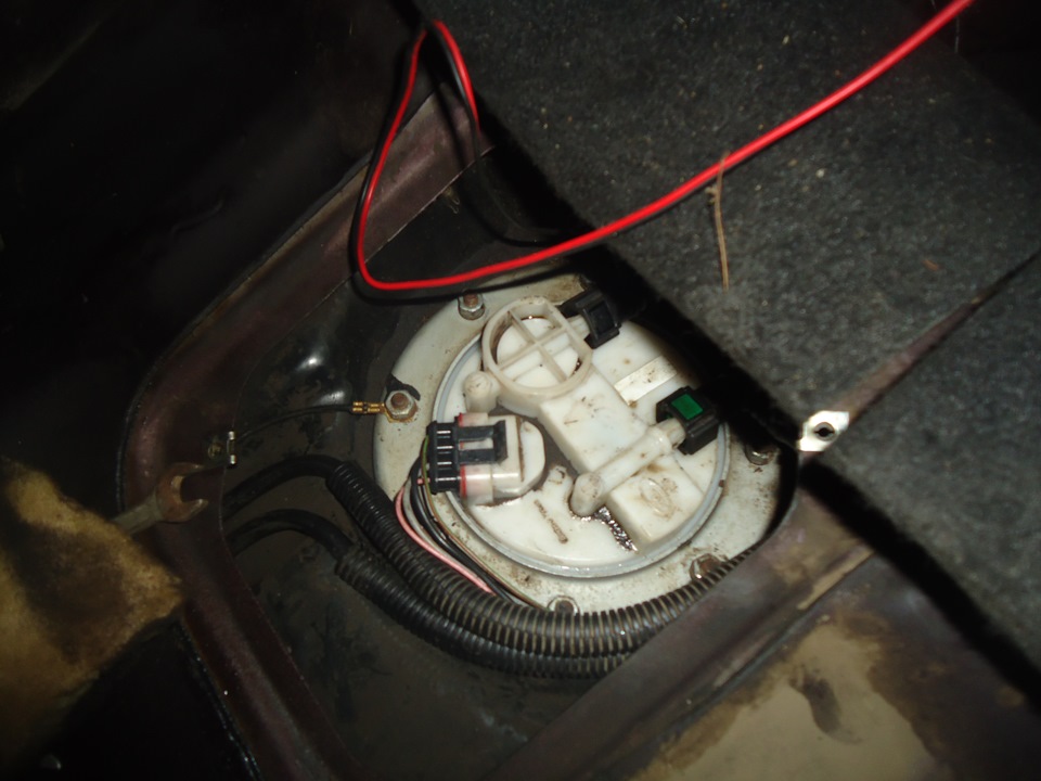 установка нового сигнала и замена фильтров — Lada Приора хэтчбек, 1,6 л ...