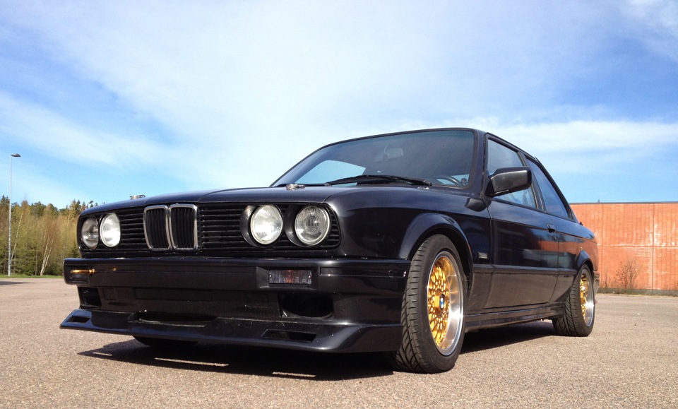 Фото в бортжурнале BMW 3 series Coupe (E30)