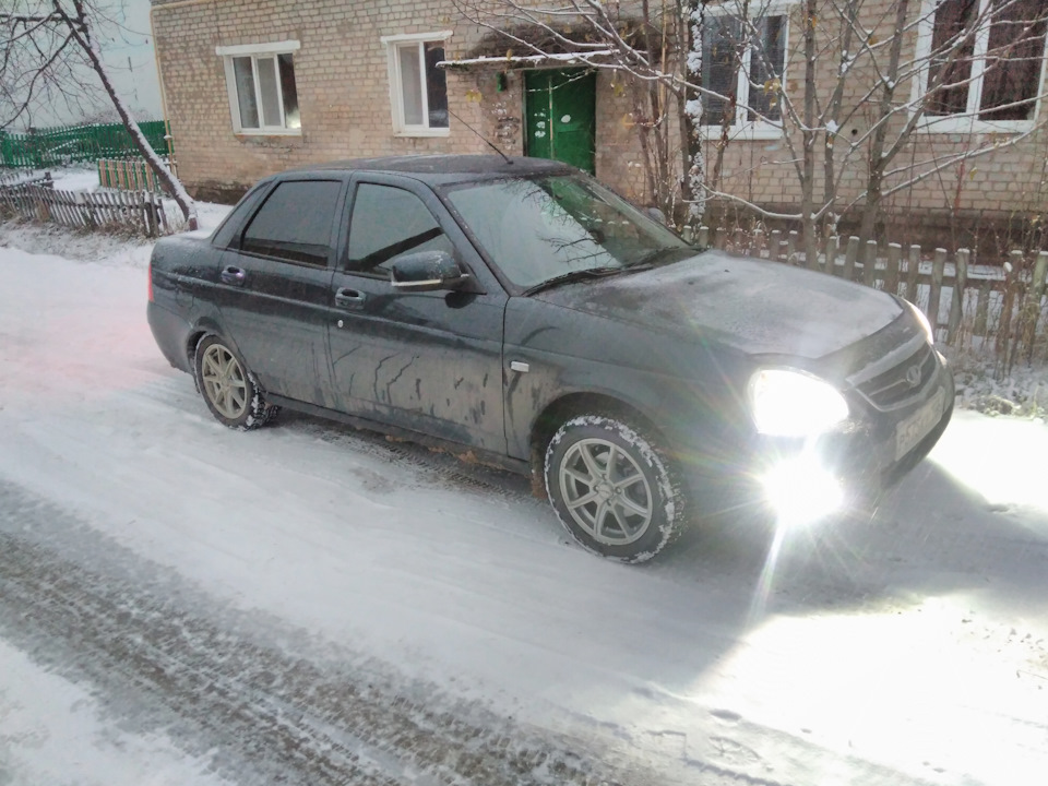 Переобувка Hakkapelitta 5 — Lada Приора седан, 1,6 л, 2013 года | шины ...