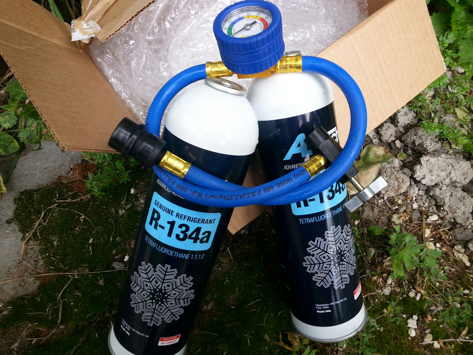 Дозаправка кондиционера — Renault Scenic I, 1,6 л, 1999 года | своими ...