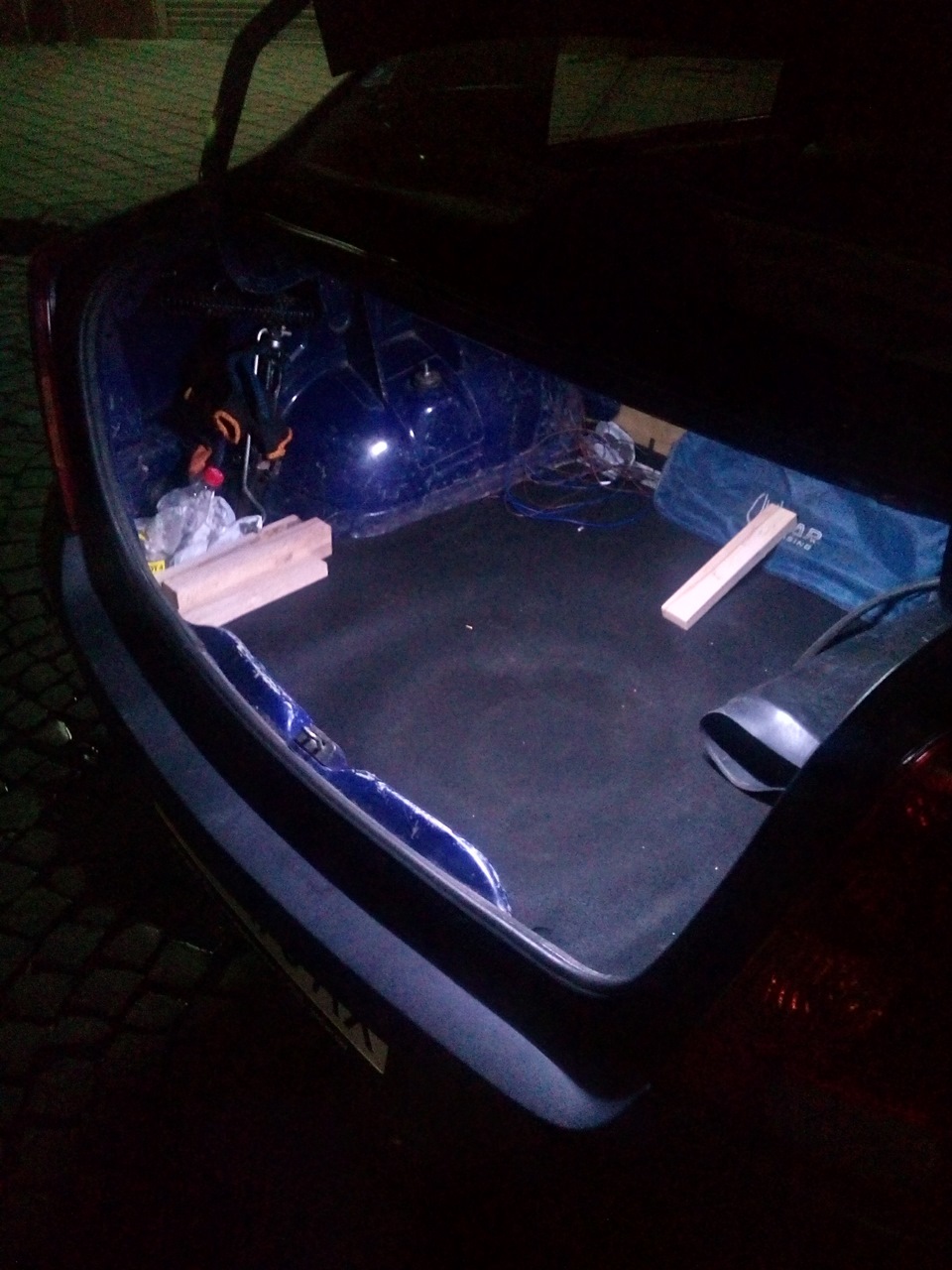 отсутствие света в багажнике логан дачия — DRIVE2