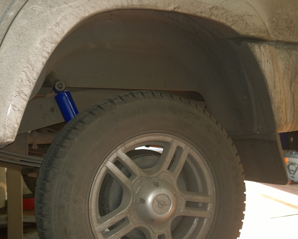 22318 Замена амортизаторов, прокладки поддона двигателя, протяжка ...