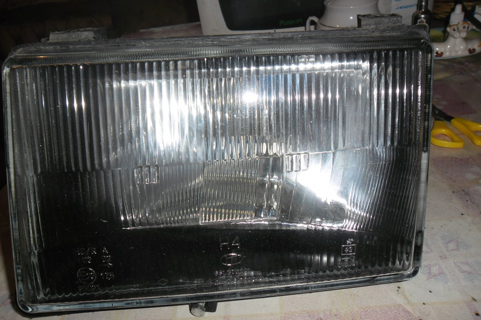 Пленка для фар — Москвич 2141, 2 л, 1991 года | другое | DRIVE2