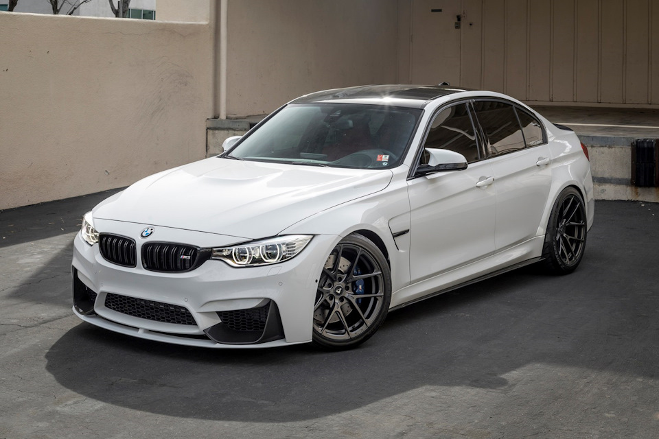 BMW f80 White