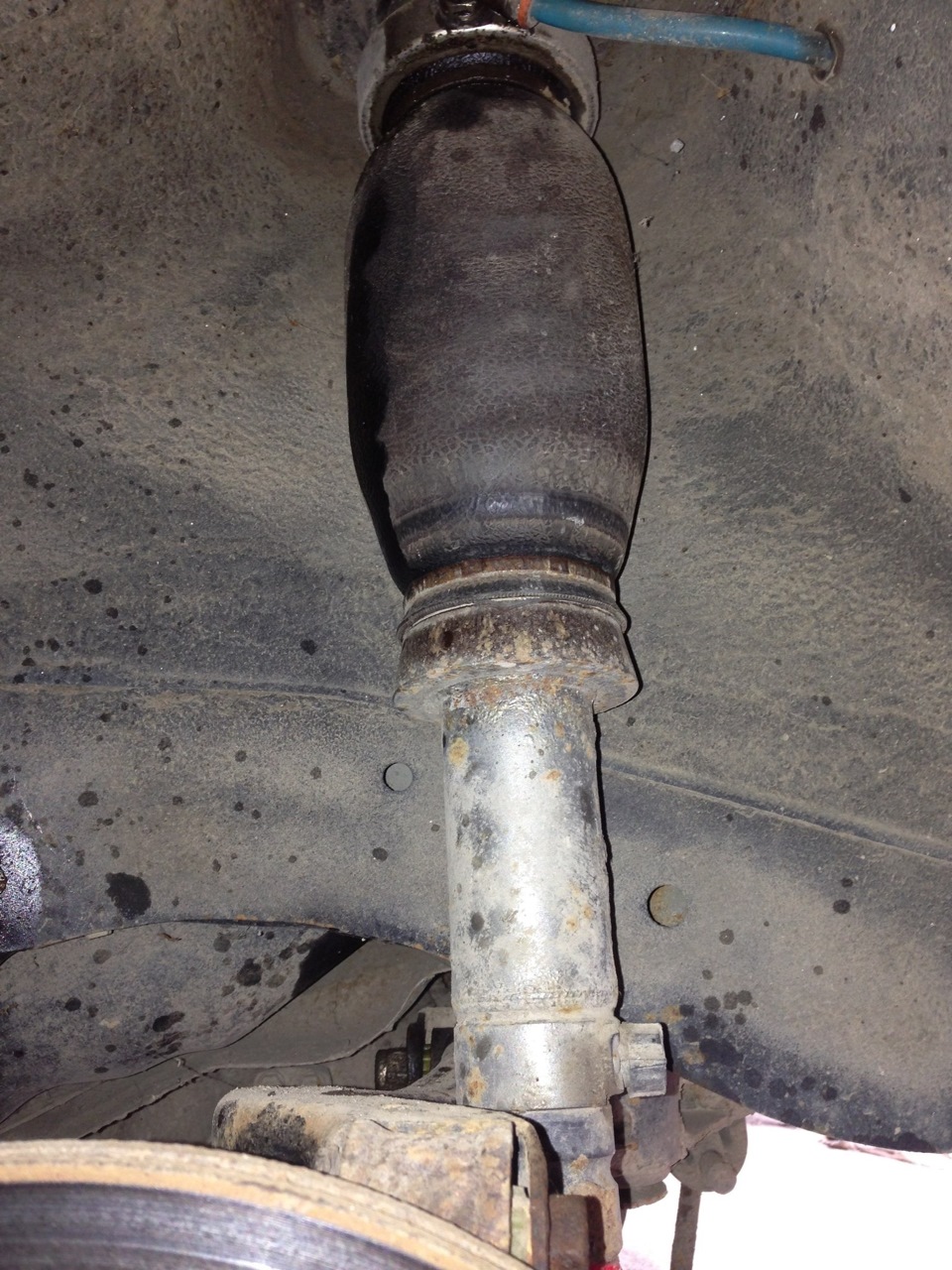 Глухой стук сзади — Nissan Skyline (R34), 2,5 л., 1999 года | поломка ...