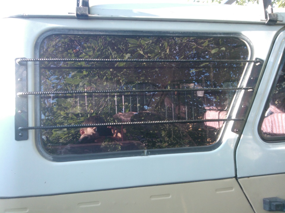 Защита задних боковых окон — УАЗ 31514, 2,9 л, 1996 года | тюнинг | DRIVE2