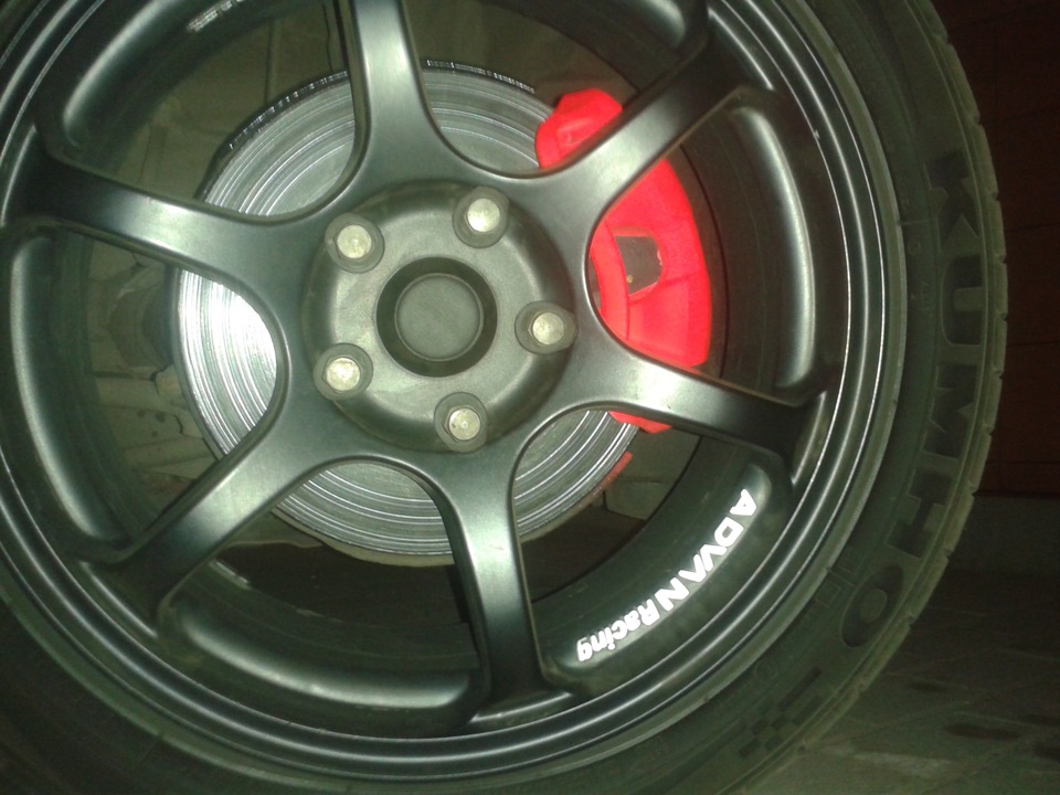 Суппорта в красный — Honda Civic 4D (9G), 1,8 л, 2012 года | другое ...